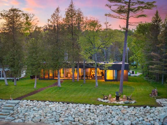 Wander Door County Shores - Image 5