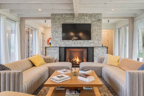 Wander Door County Shores - Image 3